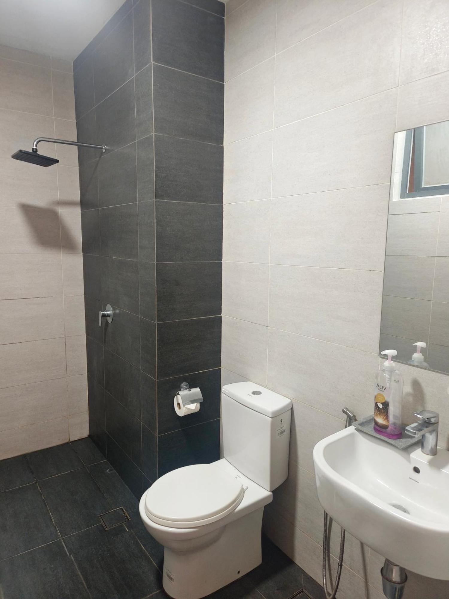 One Bedroom Troika Kota Bharu By Aghome, Modern Design Экстерьер фото